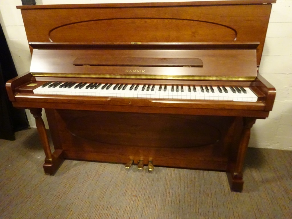 PIANO DROIT SAMICK SU118E - Thevenet music